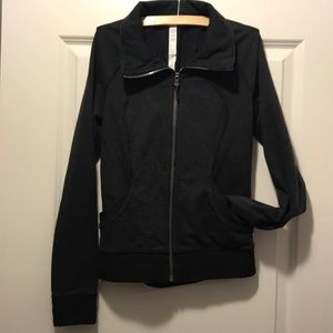 ◾️Lululemon Jacket◾️
